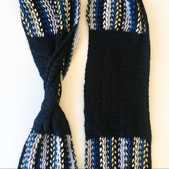 NWT Long Striped Sweater Knit Winter Scarf, Fringe Ends - Picture 7 of 7